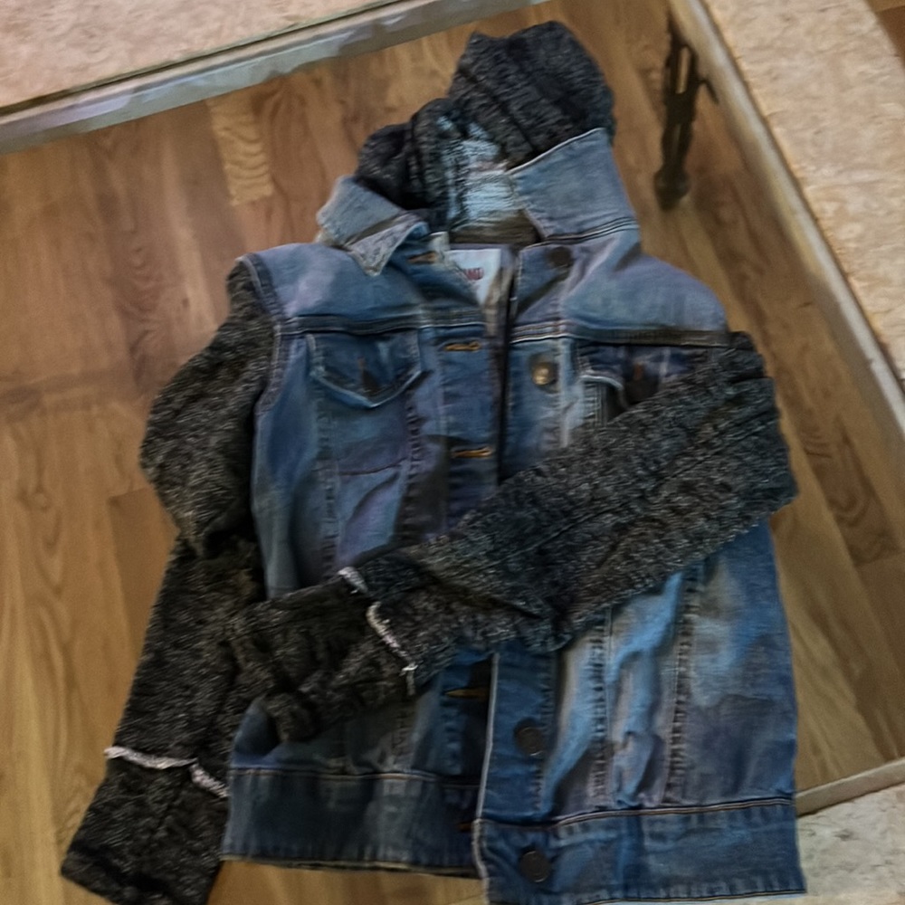 Jean jacket - Picture 3 of 3